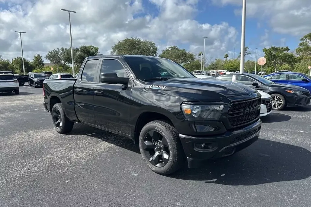 2024 Ram 1500 Tradesman photo 1