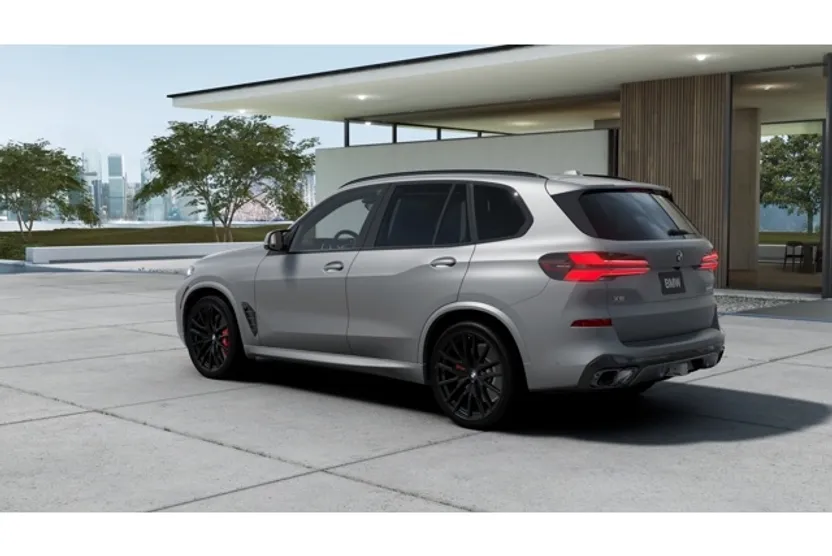 2026 Bmw X5 M60i photo 1