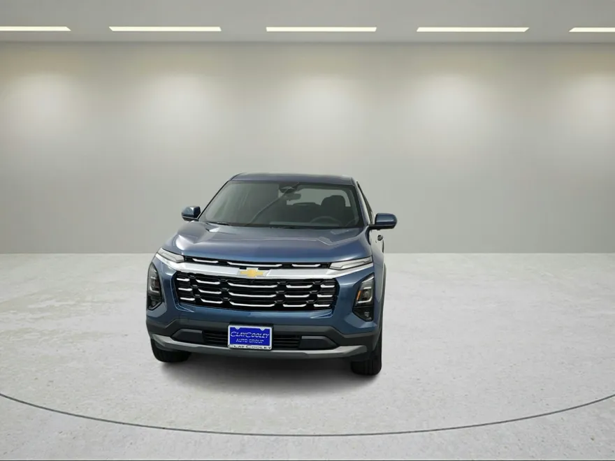2026 Chevrolet Equinox LT photo 1