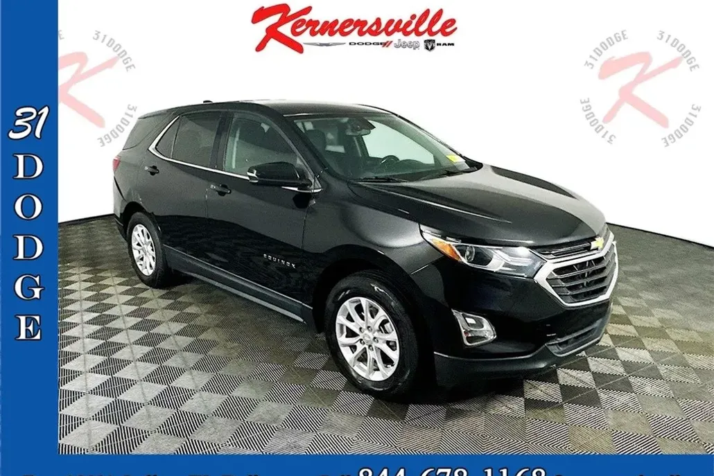 2018 Chevrolet Equinox LT photo 1