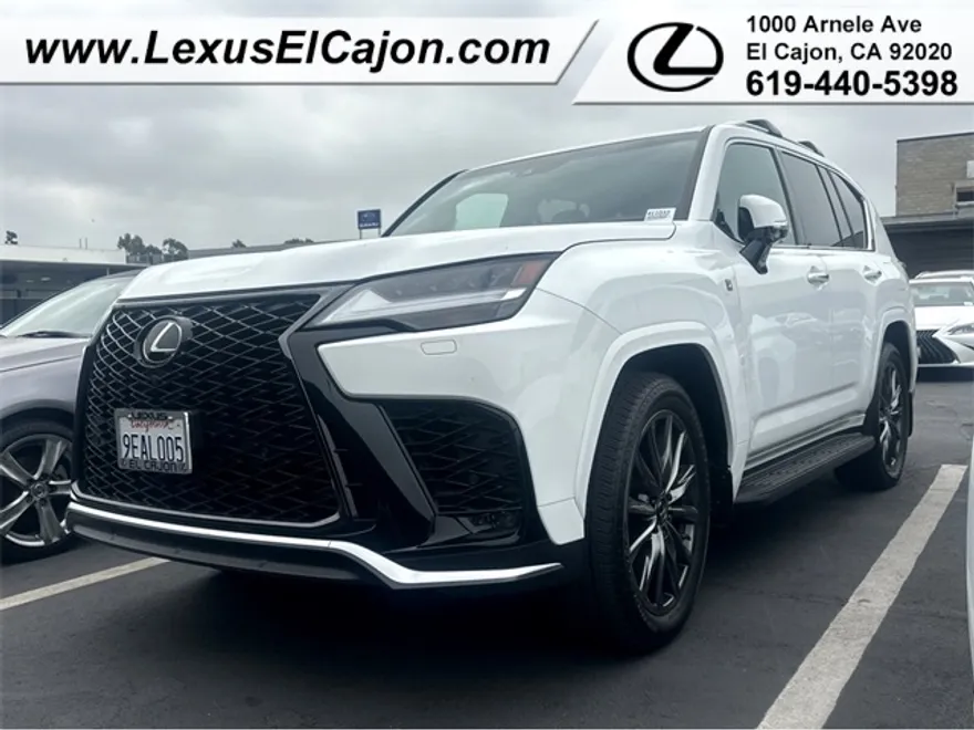 2022 Lexus LX 600 F SPORT photo 1