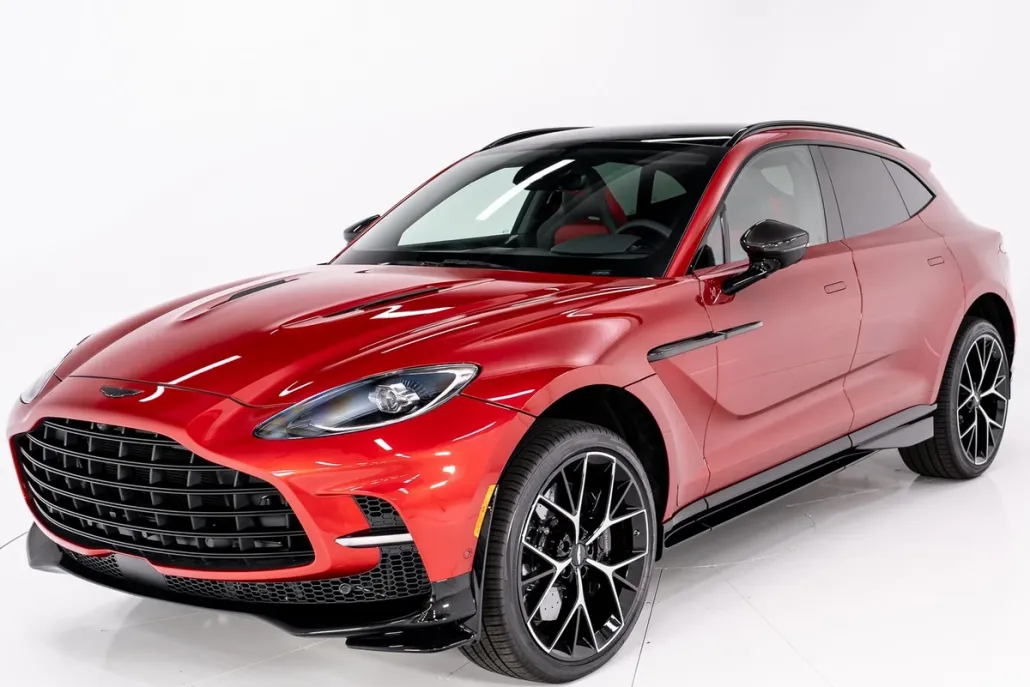 2025 Aston Martin DBX AM8 DBX707 photo 1
