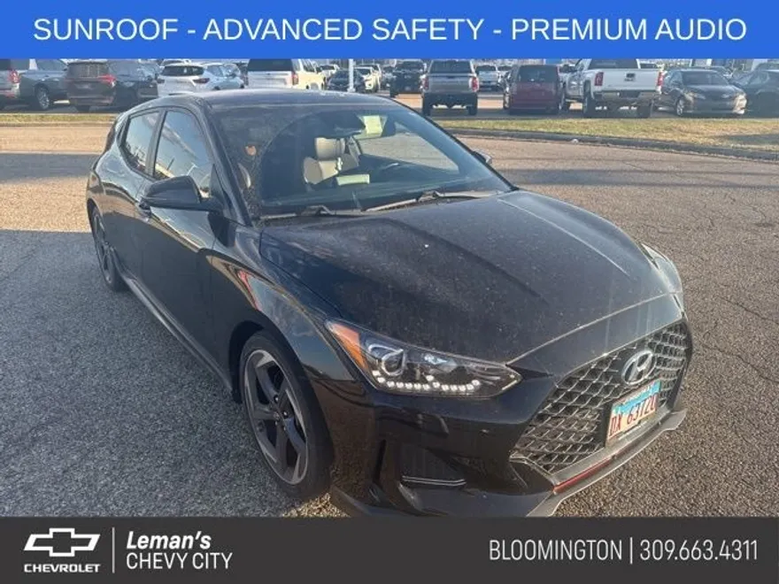 2019 Hyundai Veloster Turbo photo 1