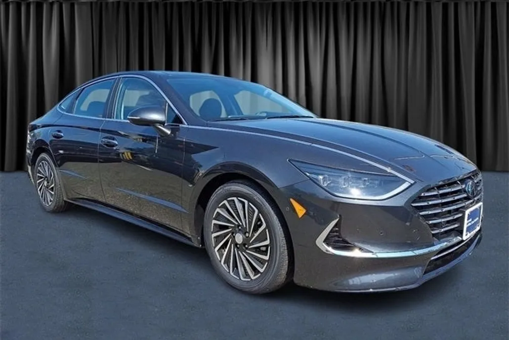 2023 Hyundai Sonata Hybrid Limited photo 1
