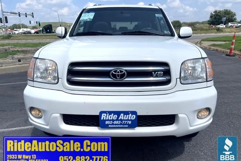 2001 Toyota Sequoia Limited photo 1