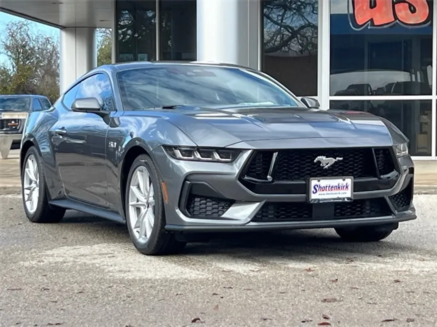 2025 Ford Mustang GT Premium photo 1