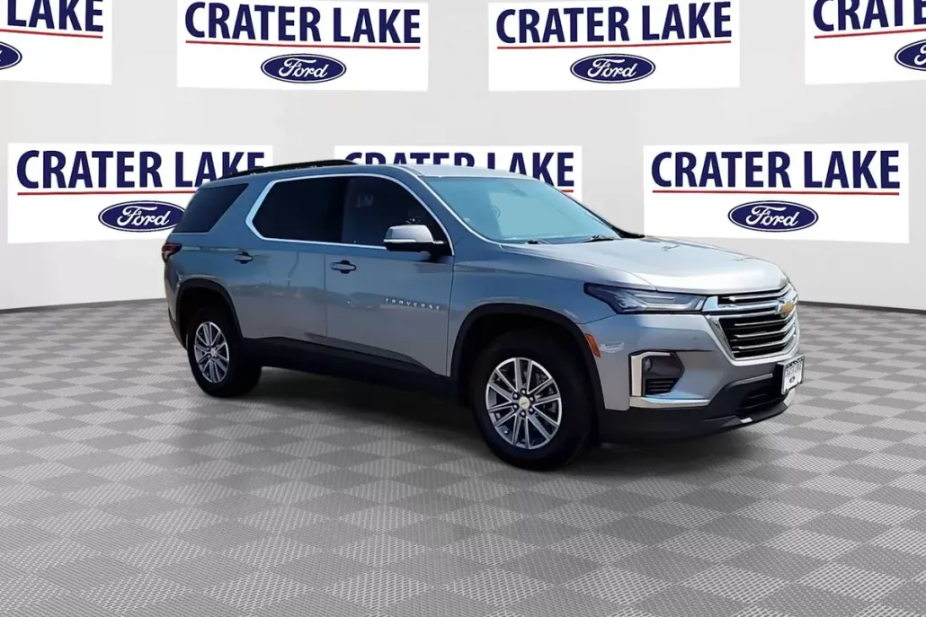 2023 Chevrolet Traverse Cloth 1LT photo 1