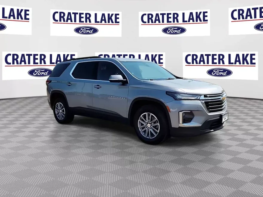 2023 Chevrolet Traverse Cloth 1LT photo 1