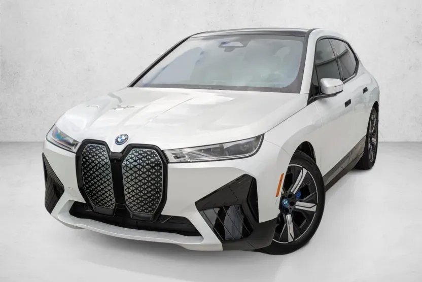 2025 Bmw iX photo 1