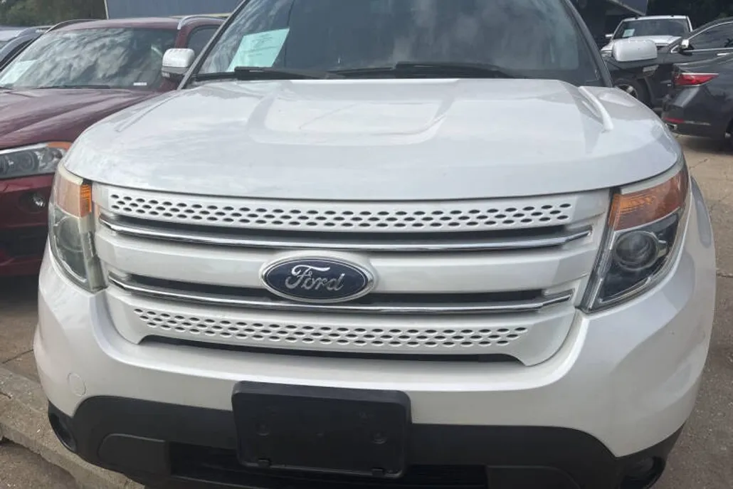 2014 Ford Explorer Limited photo 1