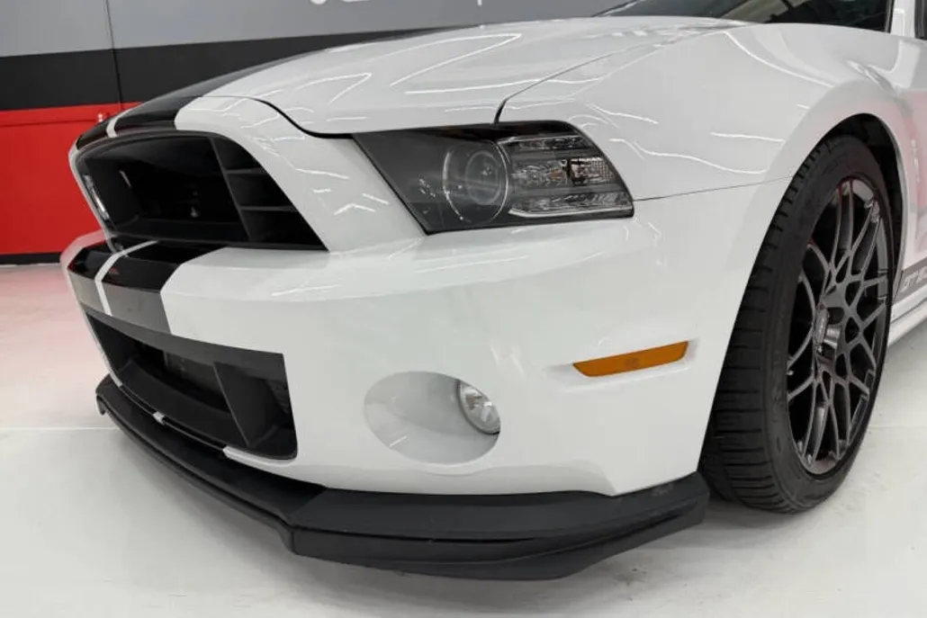 2014 Ford Mustang Shelby GT photo 1