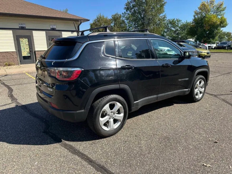 2018 Jeep Compass North Edition Latitude photo 1