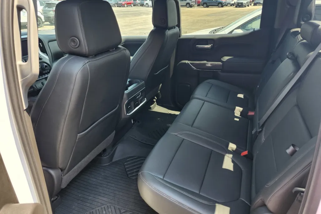 2021 Chevrolet Silverado 1500 LTZ photo 1