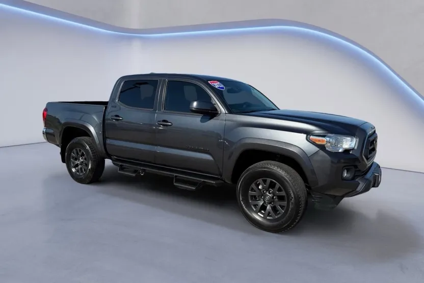 2023 Toyota Tacoma SR5 Double Cab V6 photo 1