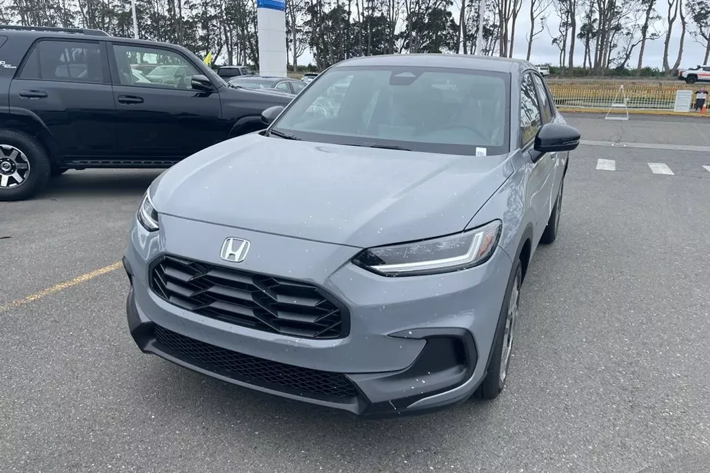 2026 Honda HR-V Sport photo 1