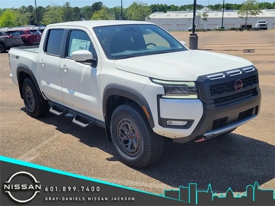 2025 Nissan Frontier PRO-4X photo 1