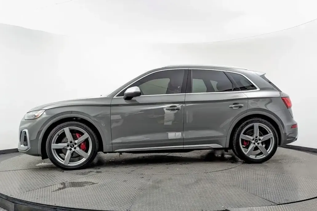 2022 Audi SQ5 Premium Plus photo 1