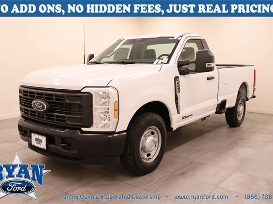2025 Ford F-250 XL photo 1