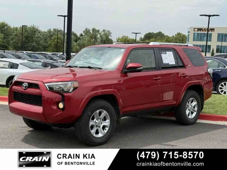 2017 Toyota 4Runner SR5 Premium photo 1
