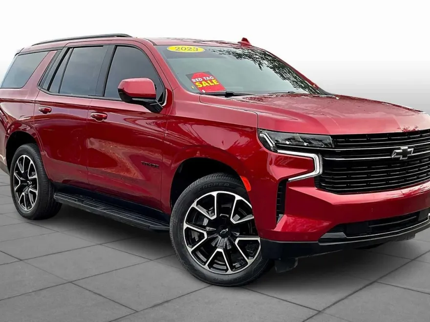 2023 Chevrolet Tahoe RST photo 1