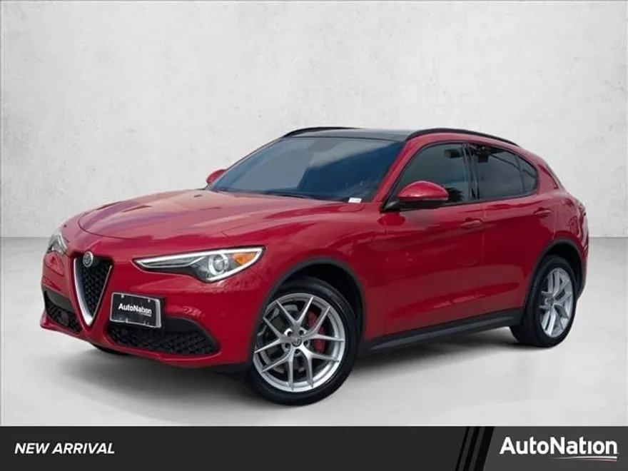 2019 Alfa Romeo Stelvio Ti Sport photo 1