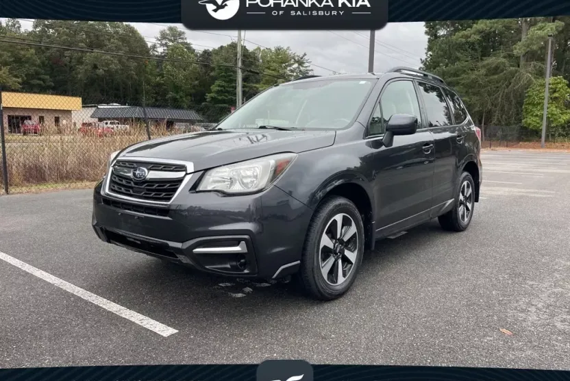 2018 Subaru Forester 2.5i Premium photo 1