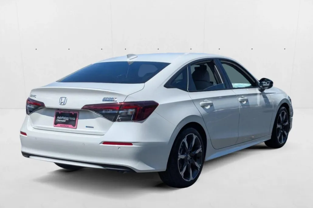 2025 Honda Civic Hybrid Sport Touring photo 1