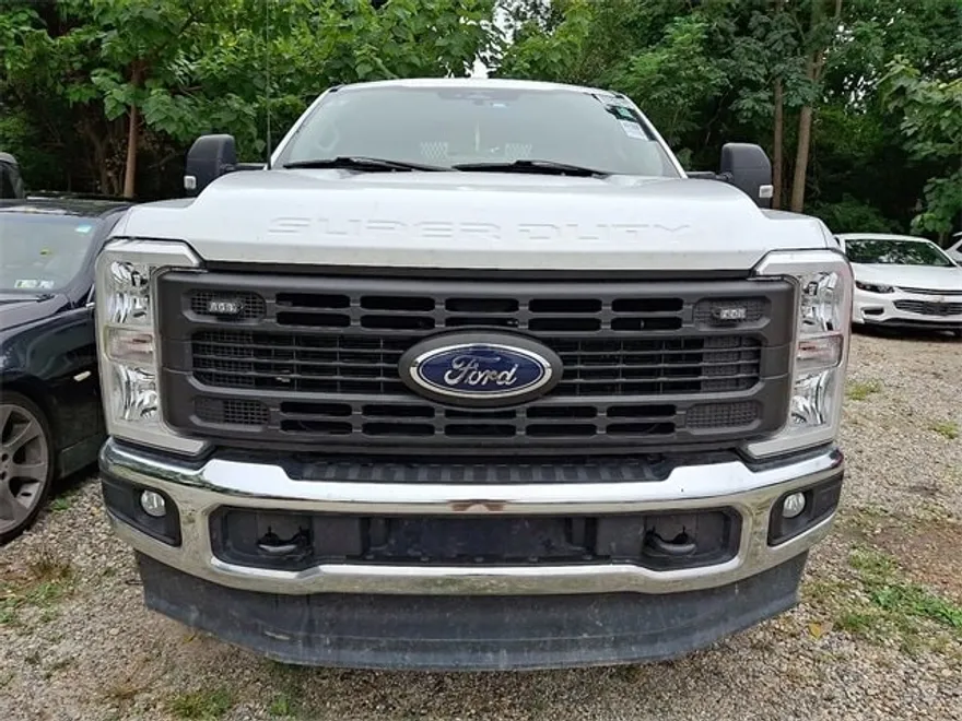 2023 Ford F-250 XL photo 1