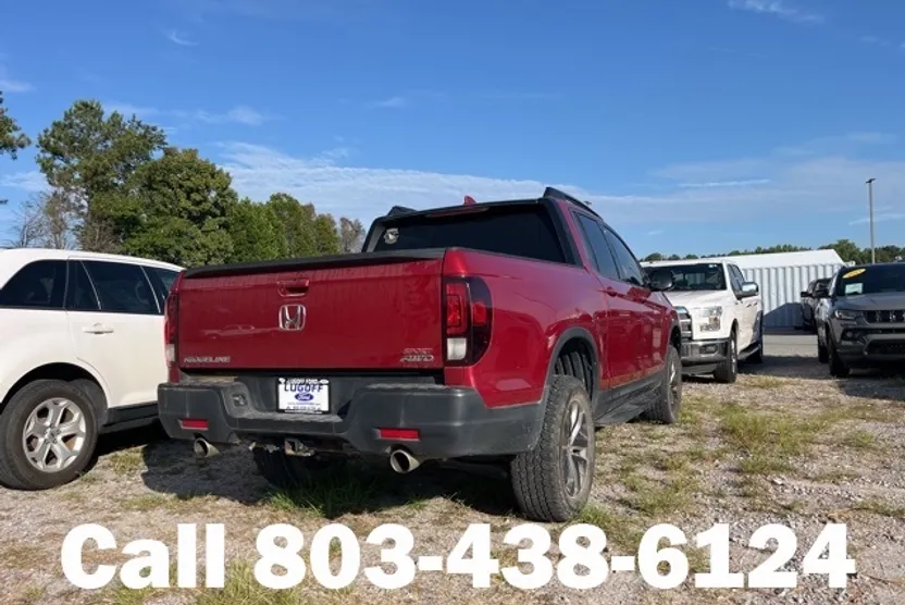 2021 Honda Ridgeline Sport photo 1