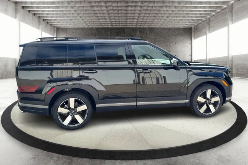 2024 Hyundai Santa Fe Limited photo 1