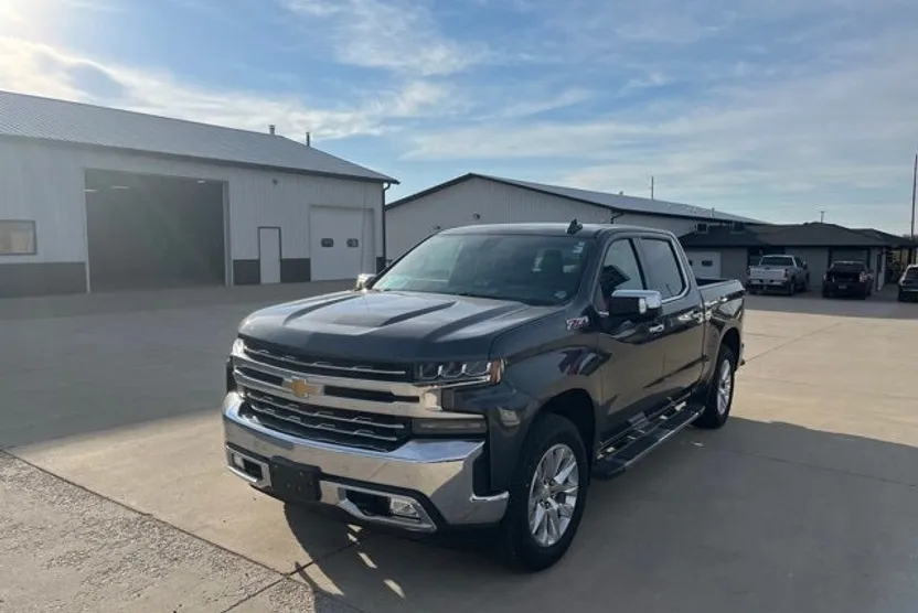 2020 Chevrolet Silverado 1500 LTZ photo 1
