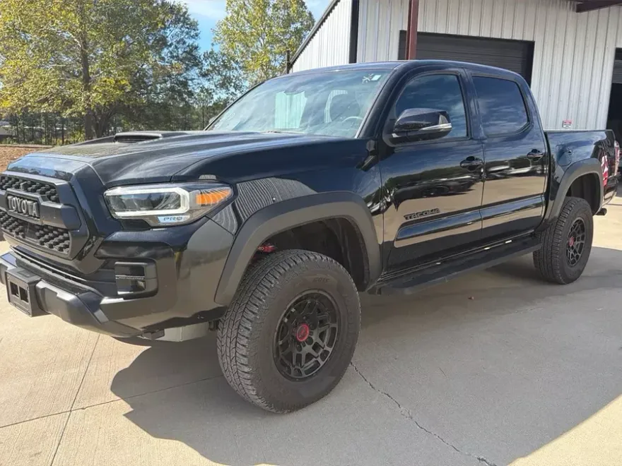 2023 Toyota Tacoma Double Cab TRD Pro photo 1