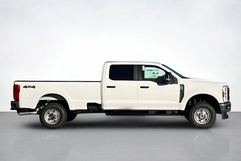 2026 Ford F-250 photo 1