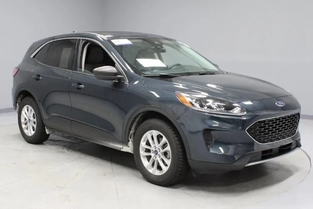 2022 Ford Escape SE photo 1