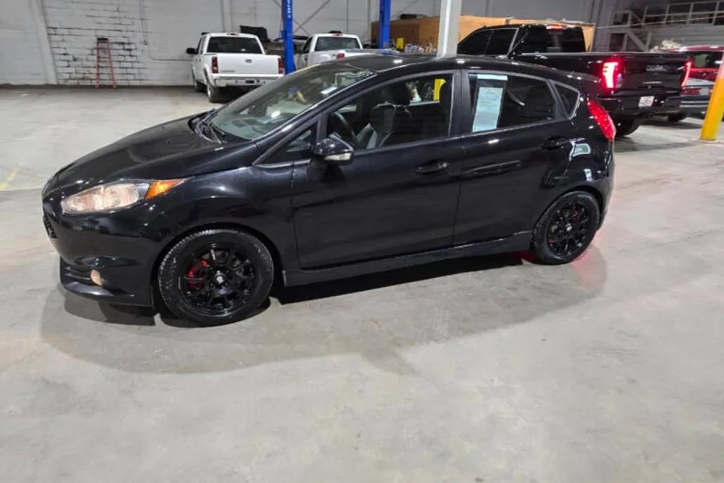 2014 Ford Fiesta ST photo 1