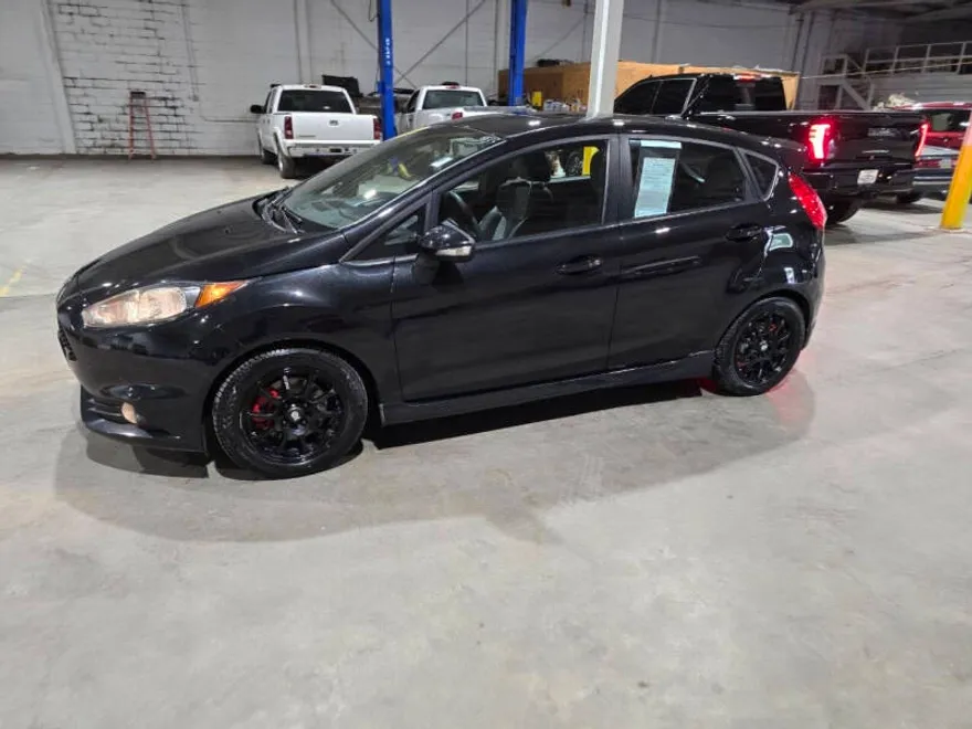 2014 Ford Fiesta ST photo 1