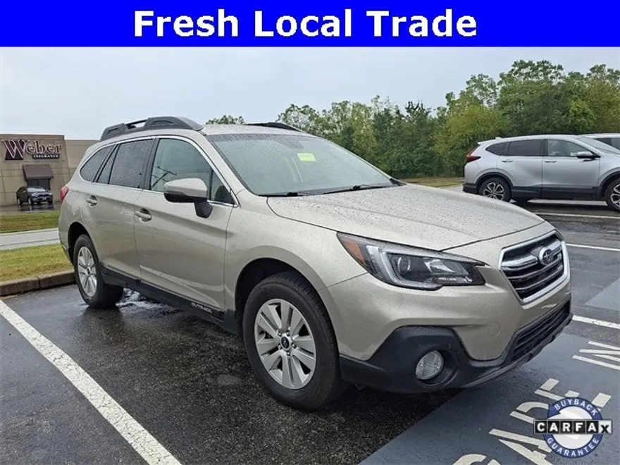 2018 Subaru Outback 2.5i Premium photo 1
