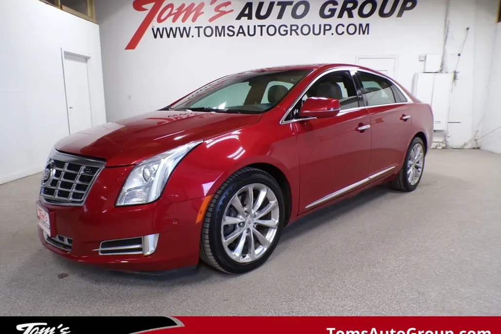 2014 Cadillac XTS Luxury photo 1