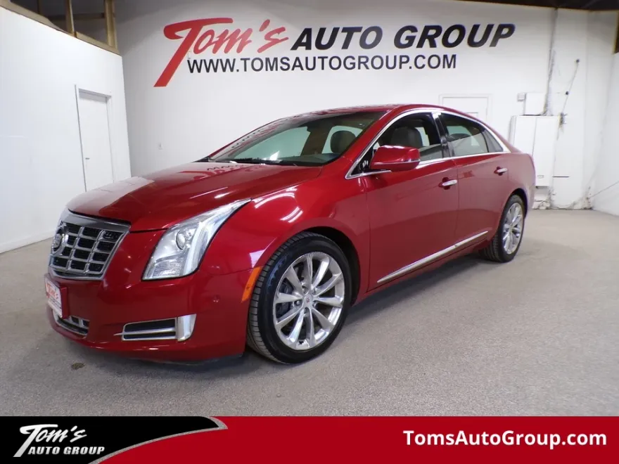 2014 Cadillac XTS Luxury photo 1
