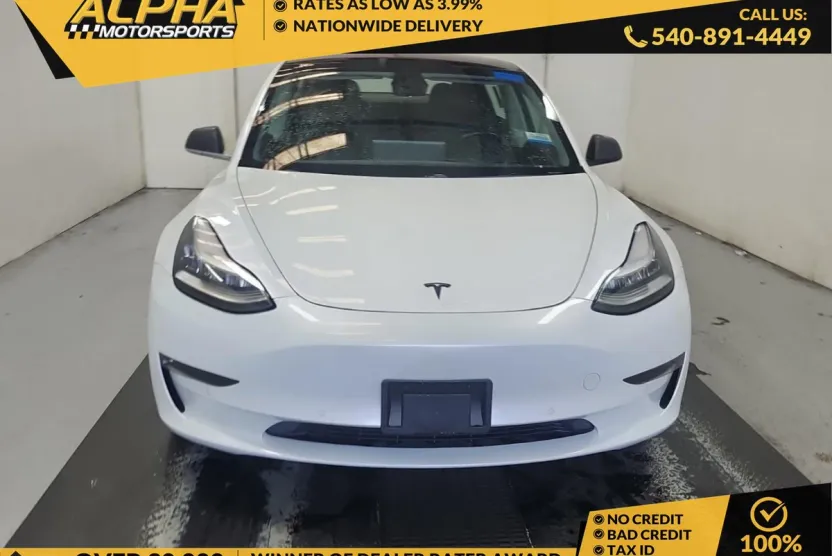 2018 Tesla Model 3 Long Range photo 1