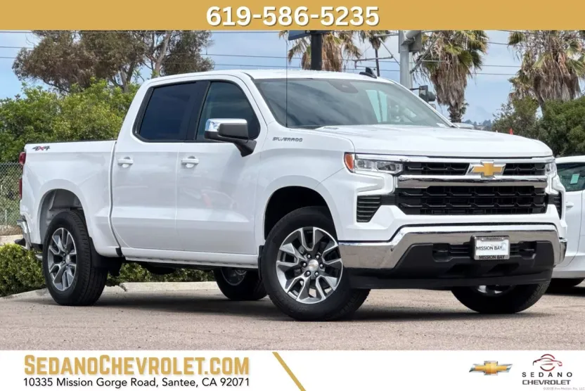2025 Chevrolet Silverado LT photo 1