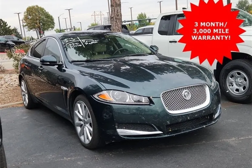 2013 Jaguar XF photo 1