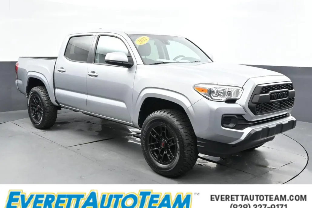 2022 Toyota Tacoma SR photo 1