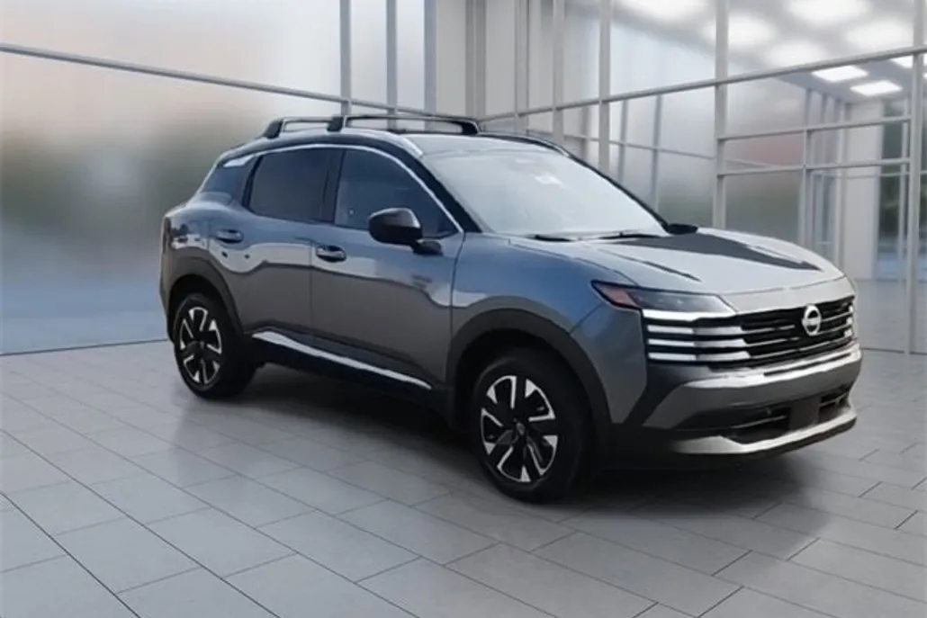 2026 Nissan Kicks SV photo 1