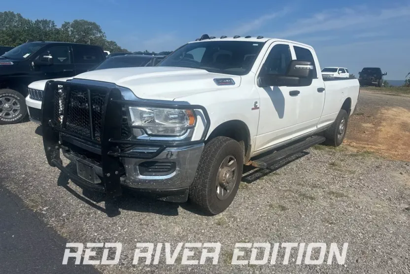 2023 Ram 3500 Tradesman photo 1