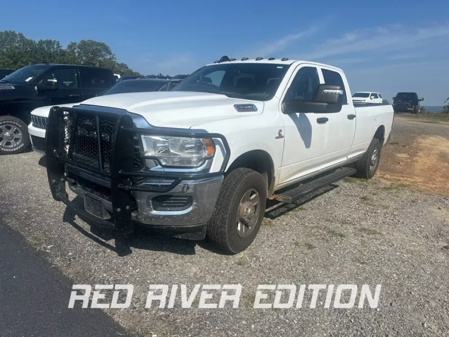 2023 Ram 3500 Tradesman photo 1