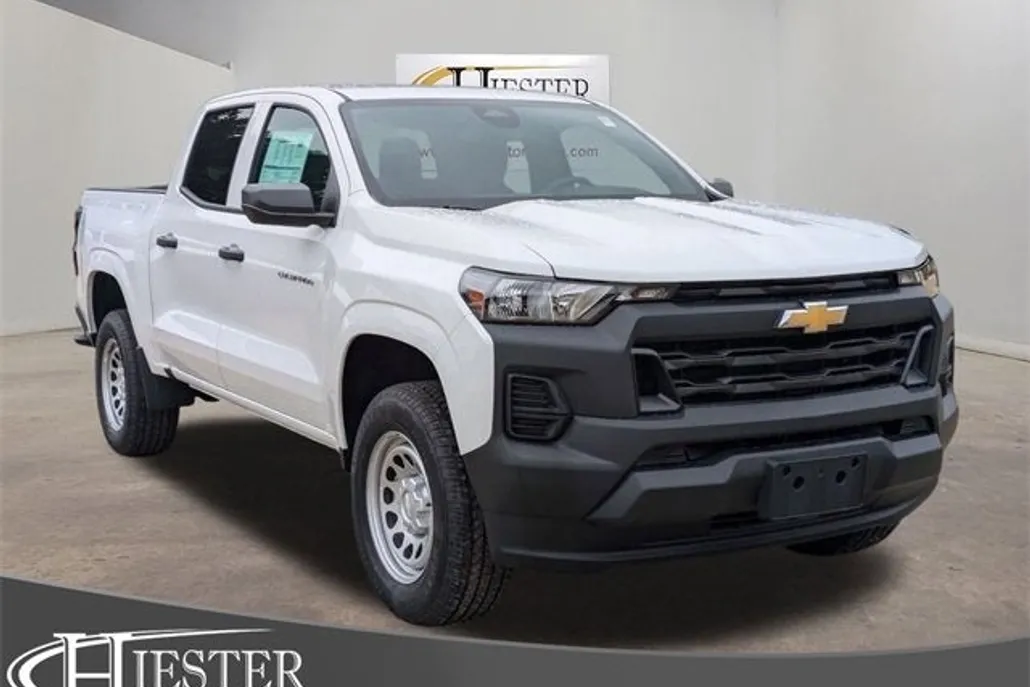 2026 Chevrolet Colorado Work Truck photo 1