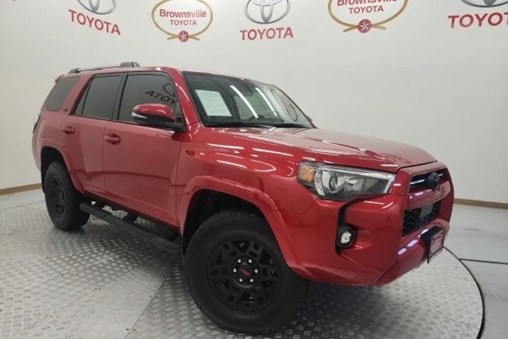 2024 Toyota 4Runner SR5 Premium photo 1