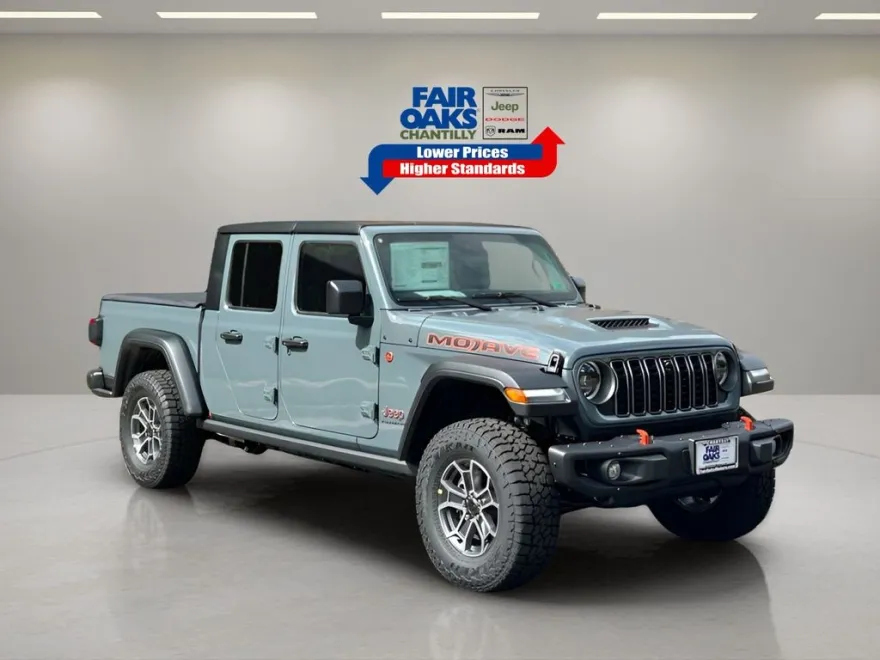 2025 Jeep Gladiator Mojave photo 1