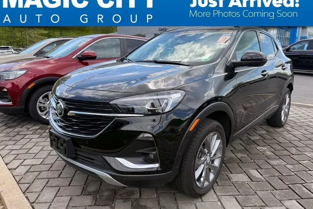 2023 Buick Encore Essence photo 1